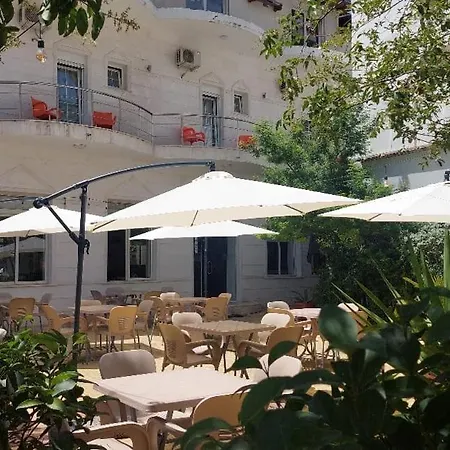 Adriatiku I Vjeter Hotell