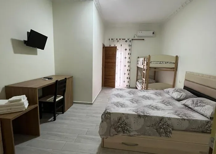 Hotel Adriatiku I Vjeter Shëngjin