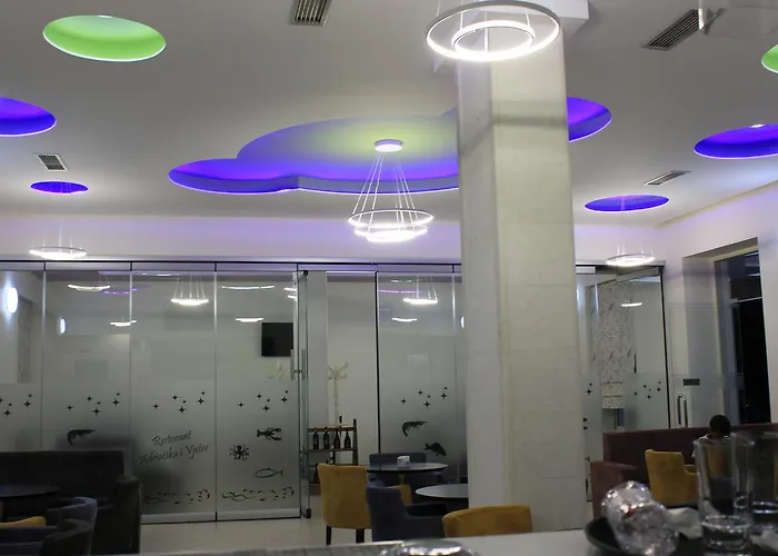 Adriatiku I Vjeter Hotel Shëngjin